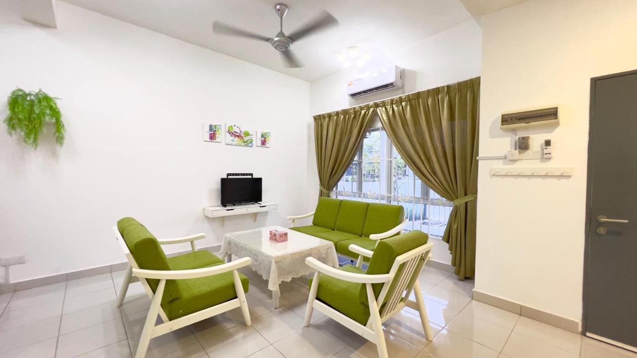 De Qasturee Klia@Kota Warisan Homestay Nearest To Airport Kampong Besut Екстер'єр фото