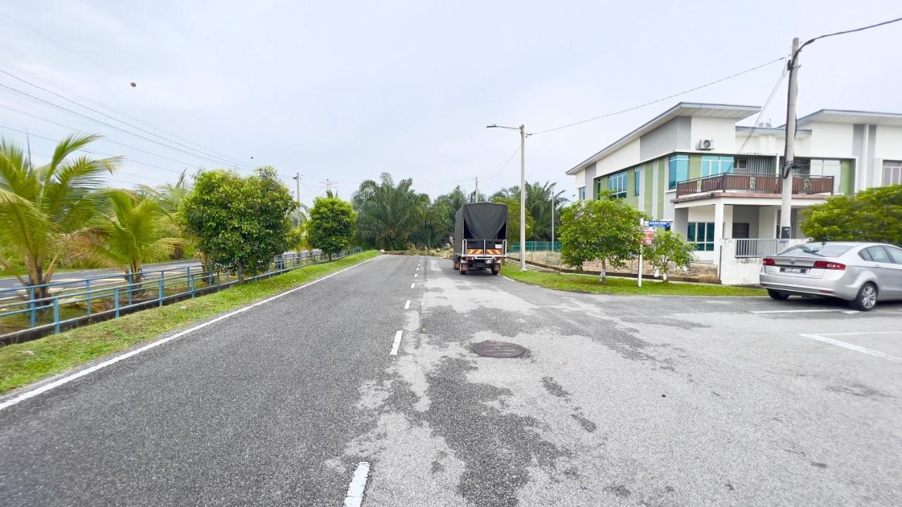 De Qasturee Klia@Kota Warisan Homestay Nearest To Airport Kampong Besut Екстер'єр фото